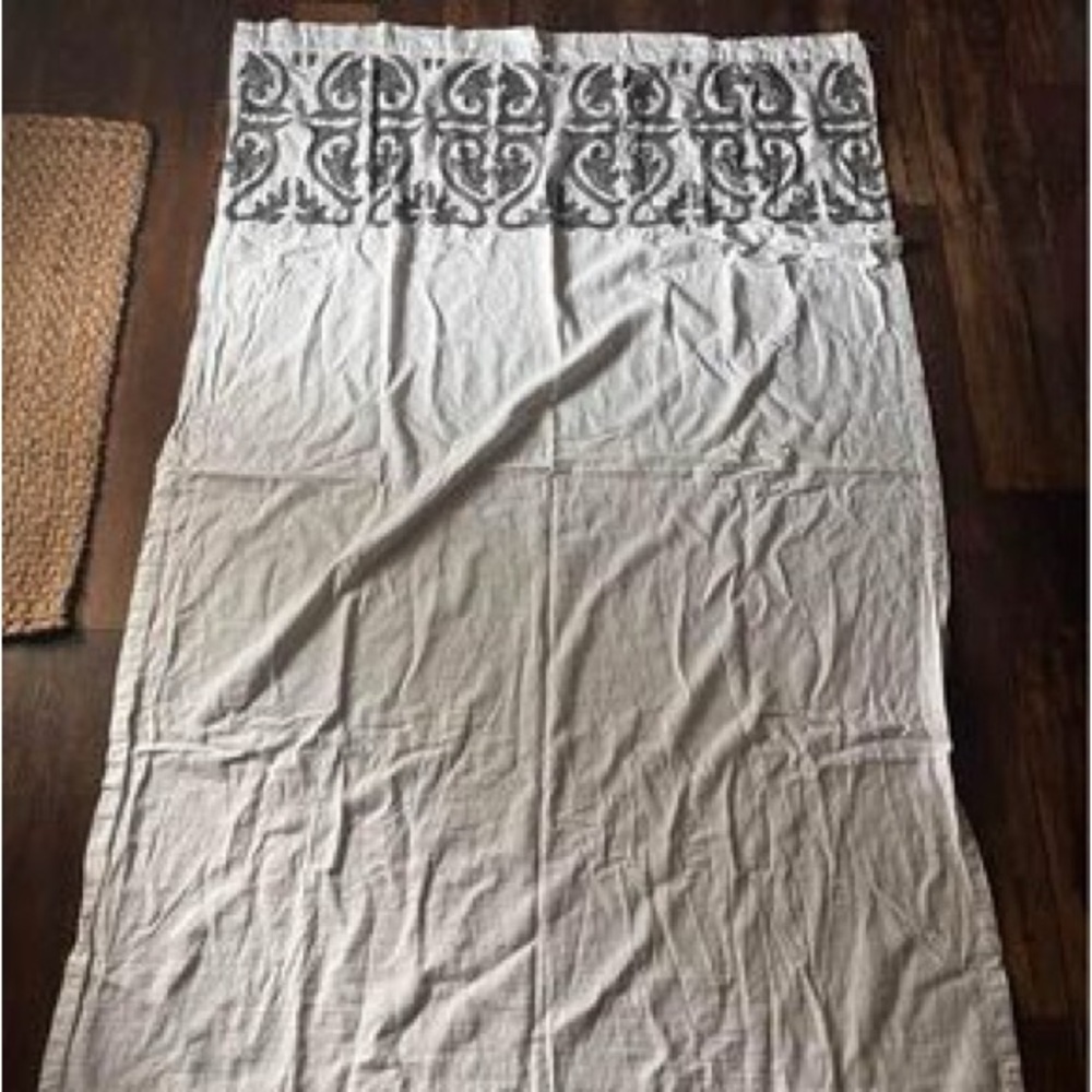 White and Gray Patterned Curtain